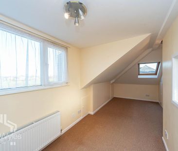 3 bedroom semi-detached bungalow to rent - Photo 5