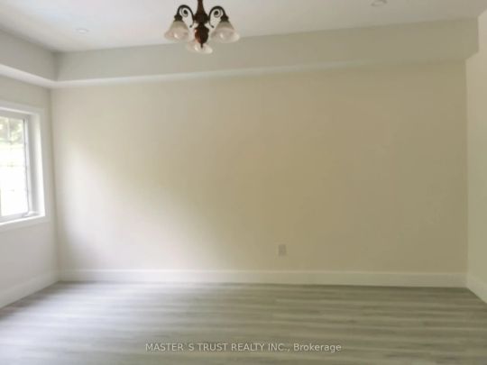 Detached Home For Lease | N9254535 - Photo 1