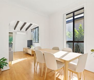 Neat, sweet and complete - Photo 3