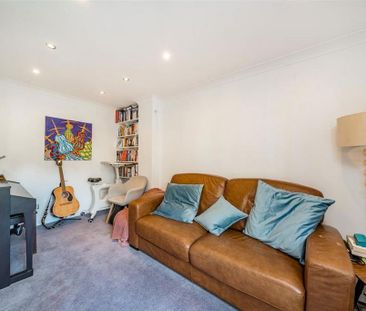 4 bedroom semi-detached house to rent - Photo 6
