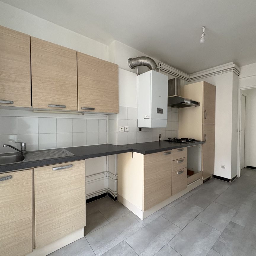 Location Appartement 3 pièces 62m² AUBAGNE 13400 - Photo 1