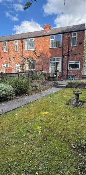 4 bedroom terraced house to rent - Photo 1