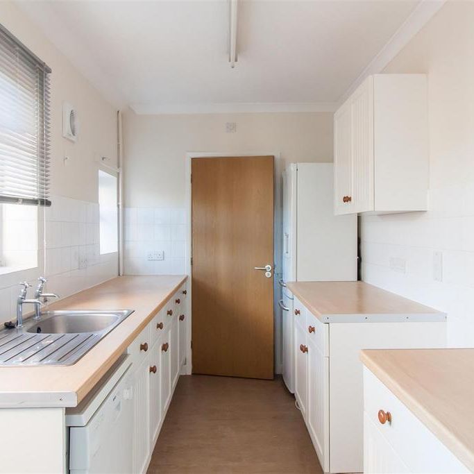 2 bedroom semi-detached house to rent - Photo 1