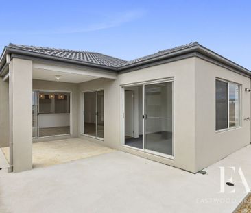 44 Blackwattle Drive, Armstrong Creek - Photo 5