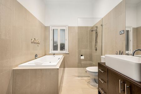85 Cobden Street, Kew - Photo 2
