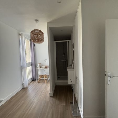 Location Appartement 1 pièce Meublé 15m² GRADIGNAN 33170 - Photo 3