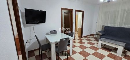 Piso en alquiler en Santa Ana - Photo 2