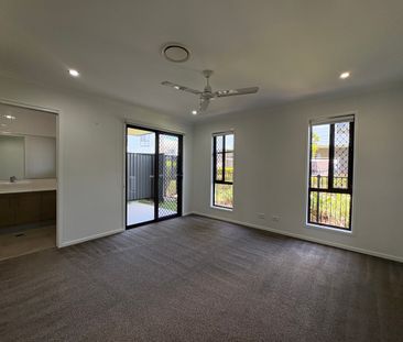 Trendy Townhouse Designed With A New York Warehouse Feel - Photo 5