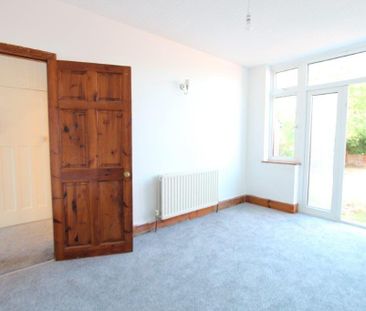 3 bedroom semi-detached house to rent - Photo 6
