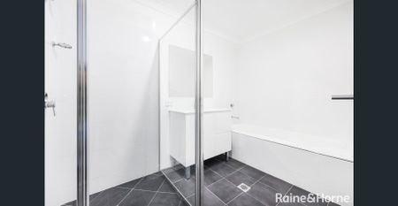 NEW UNIT IN NORTH TAMWORTH - Photo 4