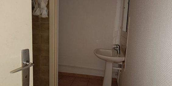 STUDIO NON MEUBLÉ - Photo 3