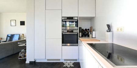 Appartement te huur in Sint-Amandsberg voor € 1.200 met 3 slaapkamers - Foto 2