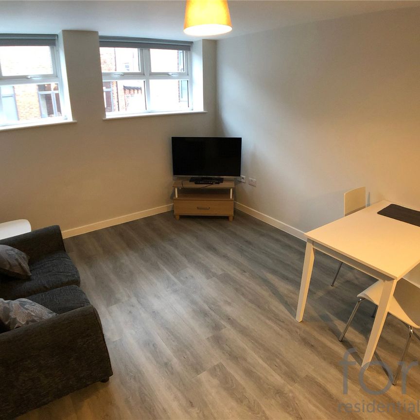 1 bedroom Flat To Rent - Photo 1