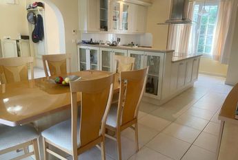 FOR RENT: SPACIOUS AND ELEGANT VILLA IN MORAIRA with 4 bedrooms for LONG TERM