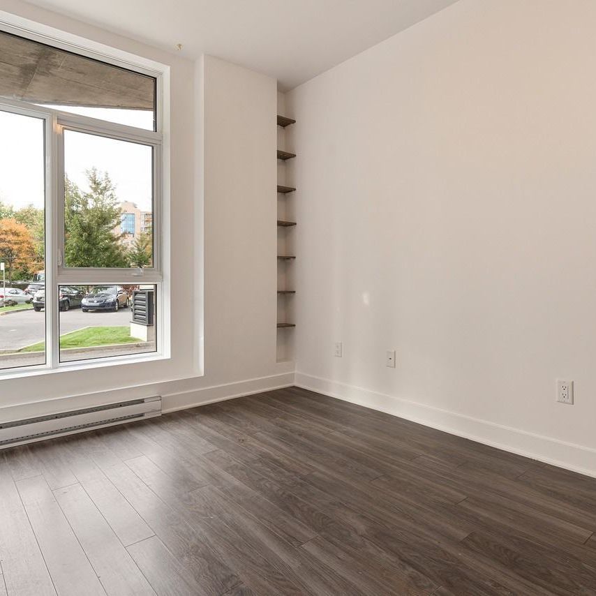 155 Chemin de la Rive-Boisée apartment — Montréal, QC (2-Bedroom) - 2 Bedroom - Photo 1