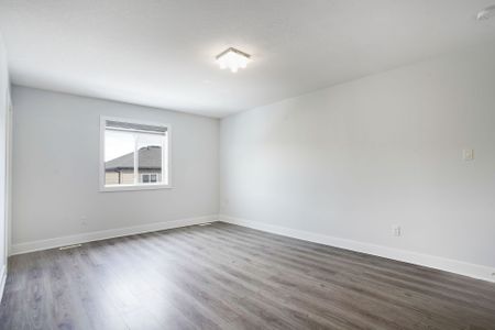 For Lease - 2621 Holbrook Drive Unit# 24, London South, Ontario - Photo 5