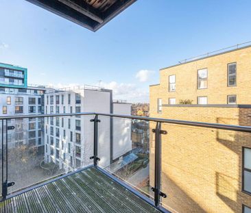 1 bedroom flat to rent - Photo 3