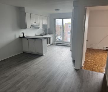 Laval-Des-Rapides, Grand 4 1/2 à Louer - Photo 3