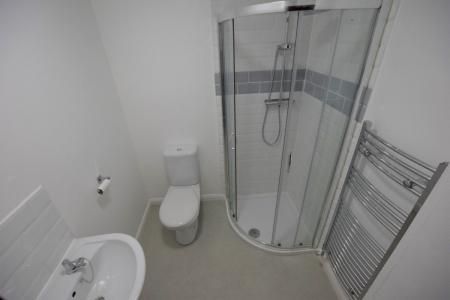 6 Bedroom Student Home - Regency Place - Photo 2