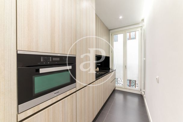 Flat for rent in Almagro (Madrid) - Photo 1