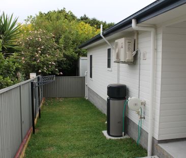 Centrally Located Beach House - Photo 6