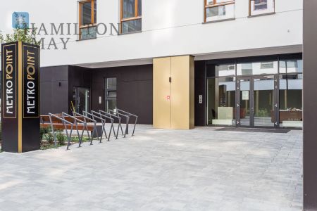 Apartament przy metrze Rondo Daszyńskiego - Photo 2