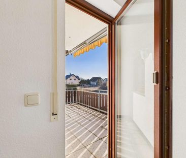 Sonnige 2-Raum-Wohnung mit Balkon in Auerbach - sofort bezugsbereit - Photo 5