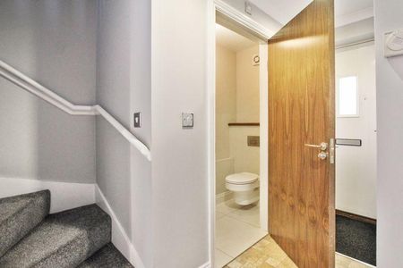 2 bedroom terraced house to rent - Photo 5