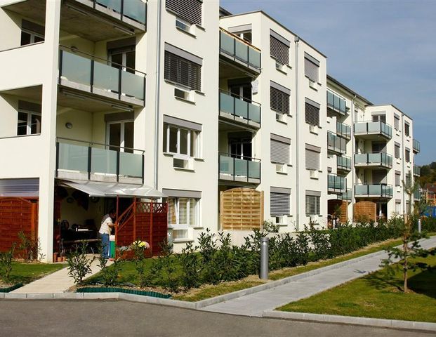 Bel appartement de 4,5 p. au 1er avec grand balcon. Idéal pour une famille. - Foto 1