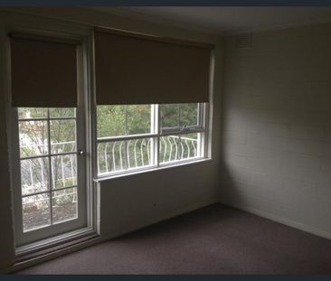 FRONT TWO LEVEL TOWNHOUSE - Photo 1