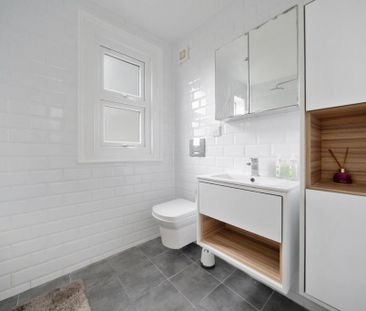 3 bedroom maisonette to rent - Photo 2