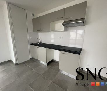 T3 AVEC BALCON ET PARKING - Photo 4