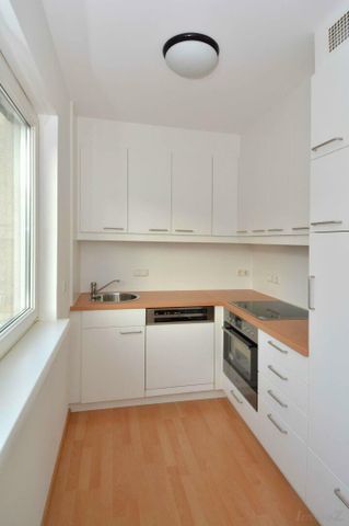 St. Peter- Neue Welt Höhe: 2-Zimmerwohnung mit Terrasse und Gartenanteil. - Foto 4