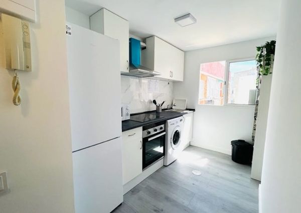 Calle León, Getafe, Community of Madrid 28903