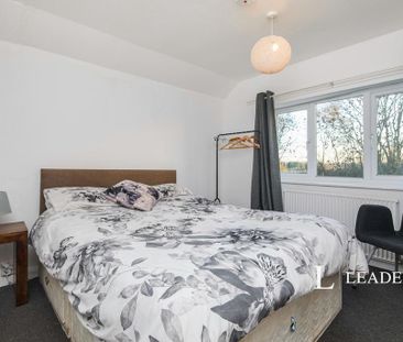 4 bedroom detached house to rent - Photo 5