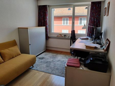 Charmante 3 Zimmer Wohnung in der Innenstadt - Photo 2
