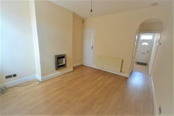 2 BED Terraced House To rent - Photo 1