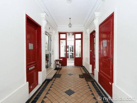 Logement à Paris, Location meublée - Photo 3