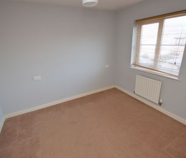 3 Bedroom Town House - Photo 3