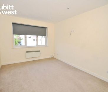 1 bedroom maisonette to rent - Photo 4