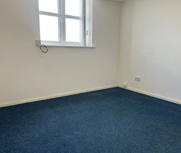 CharlotteCourt, Eastwood, NOTTINGHAM - Photo 6