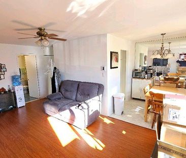 Très beau 4 1/2 ensoleillé à Deux Montagnes - Photo 2