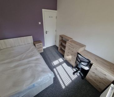 4 bedroom house to rent - Photo 4