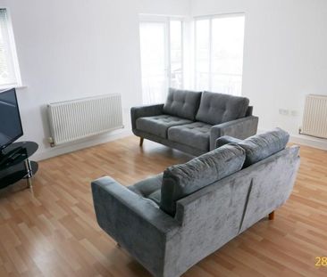 2 bedroom apartment to rent - Photo 2