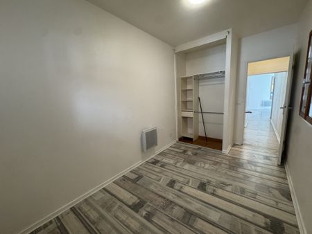 Location Appartement 3 pièces 47m² ARGELES SUR MER 66700 - Photo 3