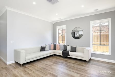 Three Bedroom Beauty in Harkness - Photo 2