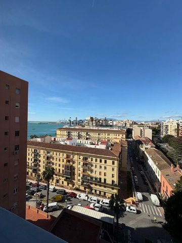 Alquiler de piso en Paseo de Sancha - Photo 2