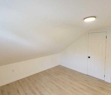 Grand 5 1/2 (maison de ville) – Salaberry-de-Valleyfield (RÉNOVÉ) - Photo 2