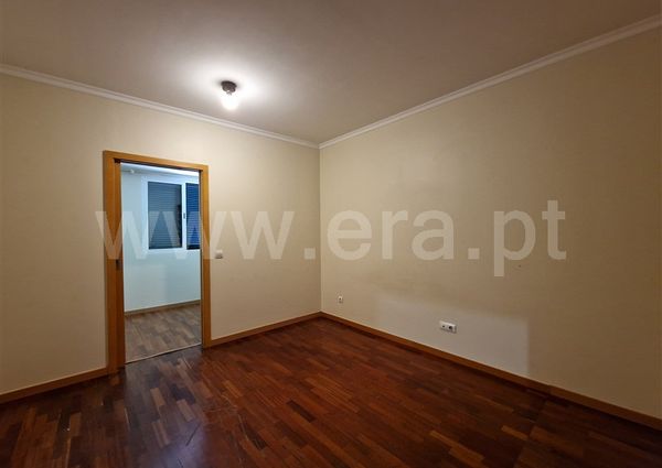 Apartment T2 / Câmara de Lobos, Câmara de Lobos