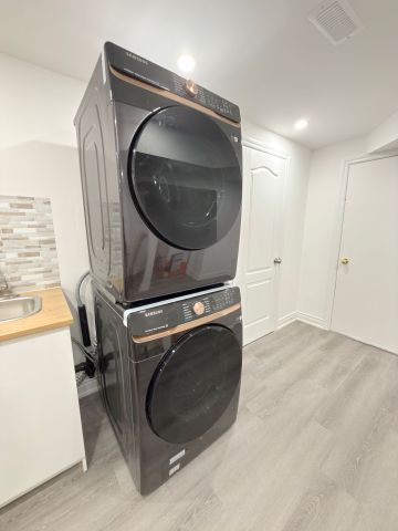 For Lease - 4894 Yorkshire Avenue Unit# Basement, Mississauga, Ontario - Photo 4